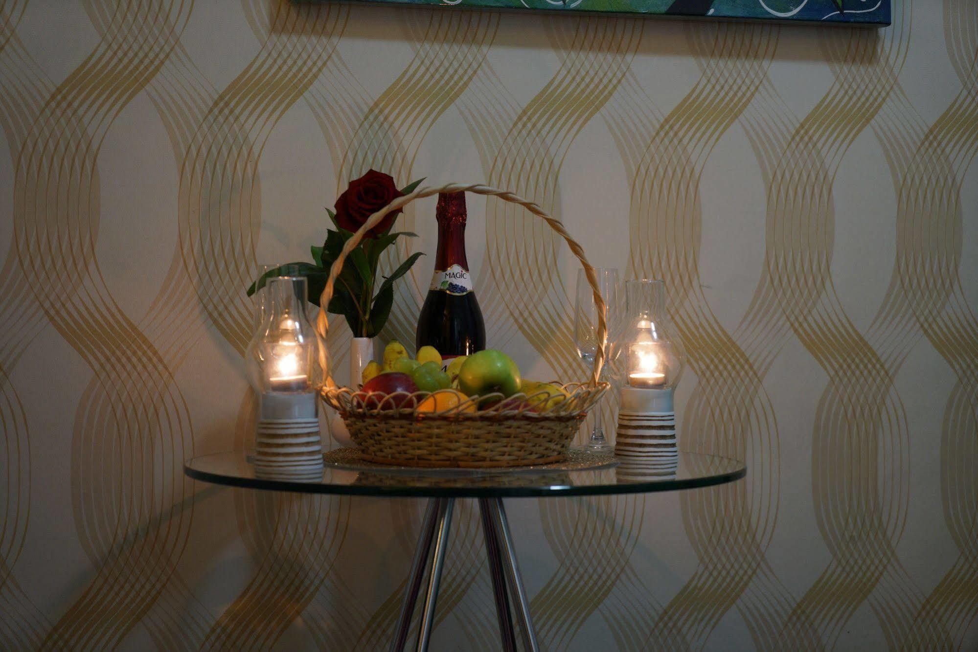 Surfview Raalhugandu Hotel Male Bagian luar foto