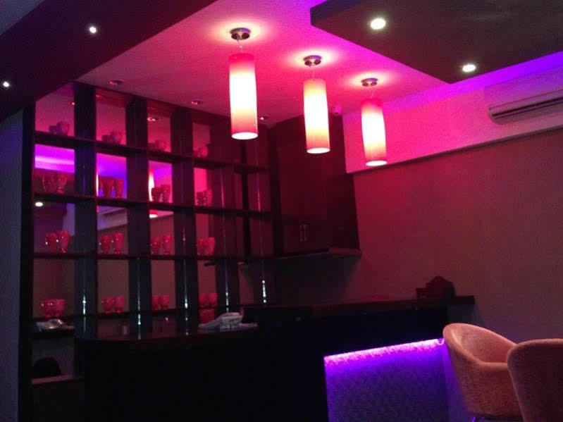 Surfview Raalhugandu Hotel Male Bagian luar foto